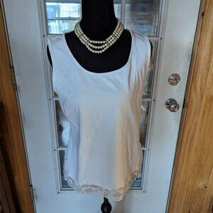 Top Coldwater Creek white size medium